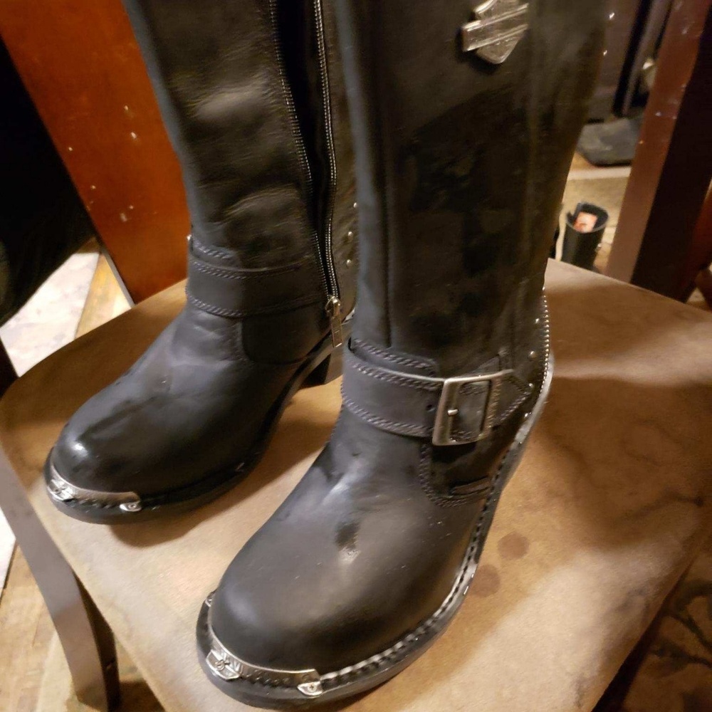 Harley boots size 6 and 1/2